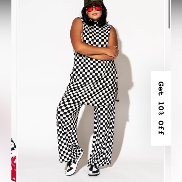 new Dressed in Lala Gigi Sleeveless Ribbed Playsuit in Black + White Check - Picture 1 of 9